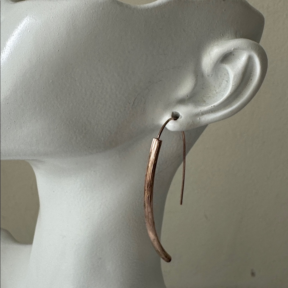 LONGUE VUE Stamped 925 Sterling Silver Ribbed Curved Hook Earrings Rose Gold
